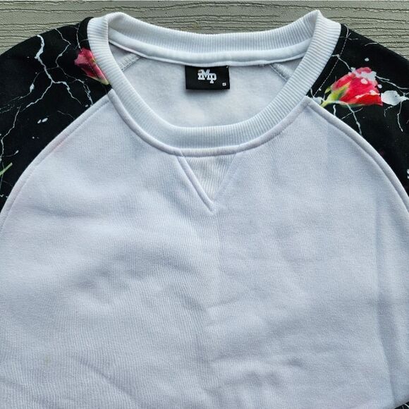 ROSE SLEEVE CREW SWEATSHIRT BY IMP RUE 21 brand new SIZE SMALL - Picture 7 of 16